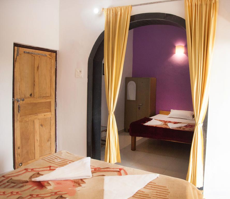 Guest House The Sunset Mandrem Bagian luar foto
